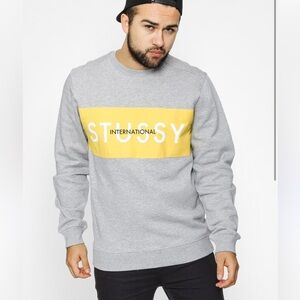 Stussy international street wear men’s sweater size large